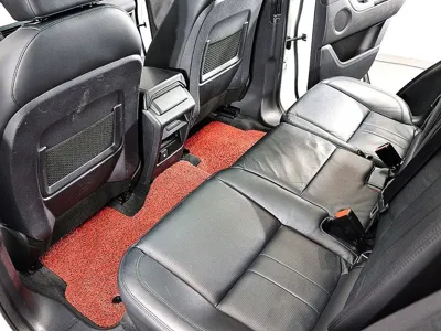 Land Rover Discovery Sport 2019, 95446 км, за 9446.26 USD - фото 12