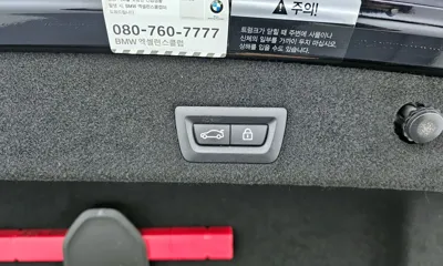 BMW 7-Series 2017, 98180 км, за 24457.98 USD - фото 19