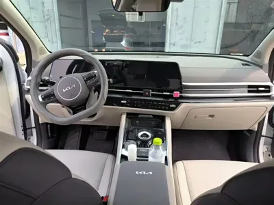 Kia Sportage 2026, 8200 км, за 16774.25 USD