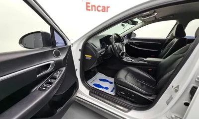 Hyundai Sonata 2020, 167576 км, за 7615.89 USD - фото 10