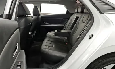 Hyundai Avante 2021, 67193 км, за 13596.95 USD - фото 12