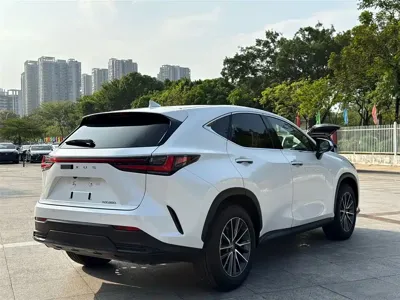 Lexus NX 2023, 34000 км, за 26897.65 USD