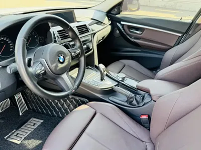 BMW 3 Series 2019, 50000 км, за 16767.58 USD