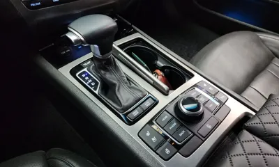 Hyundai Genesis 2016, 141123 км, за 7267.92 USD - фото 9