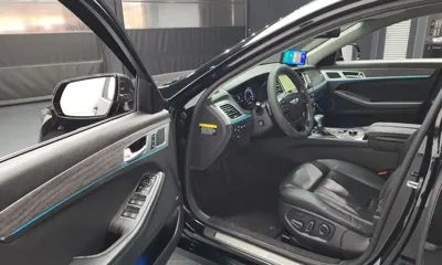 Hyundai Genesis 2016, 141123 км, за 7267.92 USD - фото 10