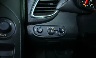 ChevroletGMDaewoo Trax 2018, 110515 км, за 3938.56 USD - фото 17