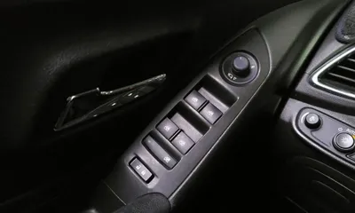 ChevroletGMDaewoo Trax 2018, 110515 км, за 3938.56 USD - фото 18