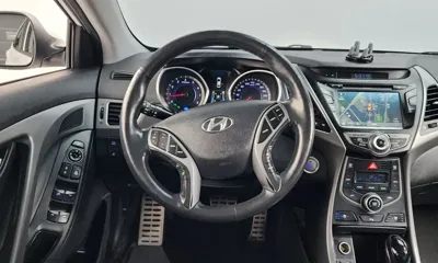 Hyundai Avante 2016, 162717 км, за 4004.2 USD - фото 13