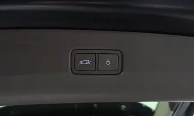 Genesis GV80 2022, 71106 км, за 31160.58 USD - фото 32