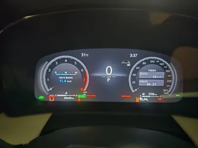 Lexus LM 2025, 35645 км, за 95116.19 USD - фото 6