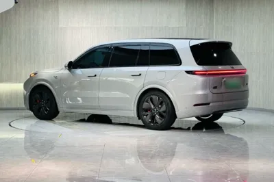 Li Auto L9 2022, 44400 км, за 39845 USD - фото 36