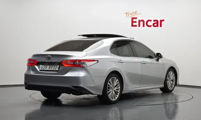 Toyota Camry 2018, 95085 км, за 13784.95 USD