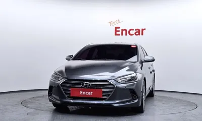 Hyundai Avante 2017, 186986 км, за 5281.6 USD