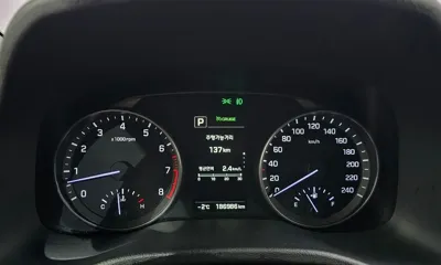 Hyundai Avante 2017, 186986 км, за 5281.6 USD - фото 8