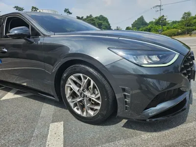 Hyundai Sonata 2022, 71000 км, за 10874.52 USD