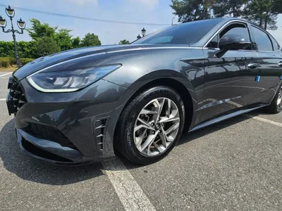 Hyundai Sonata 2022, 71000 км, за 10874.52 USD