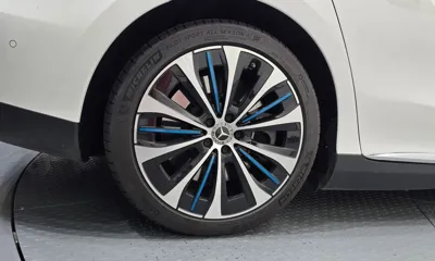 Mercedes-Benz EQE 2023, 27835 км, за 39654.15 USD