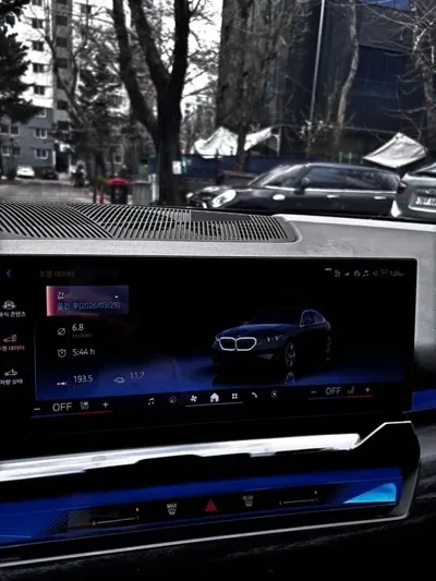 BMW i5 2024, 38000 км, за 29079.69 USD - фото 8
