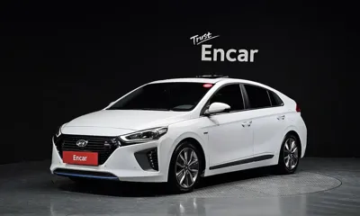Hyundai Ioniq · 2016 год