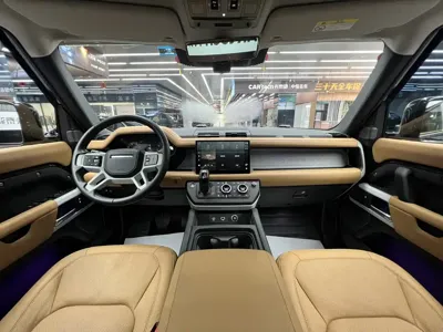 Land Rover Defender 2024, 20099 км, за 94327.39 USD - фото 23