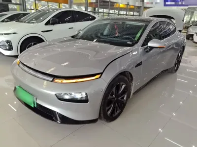 Xpeng P7 · 2022 год