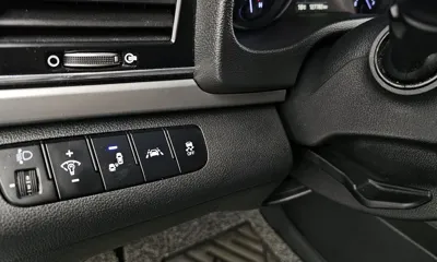 Hyundai Avante 2018, 127782 км, за 5888.83 USD - фото 14