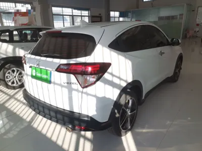 Honda Vezel 2020, 70300 км, за 12659 USD - фото 7