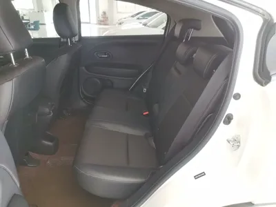 Honda Vezel 2020, 70300 км, за 12659 USD - фото 22