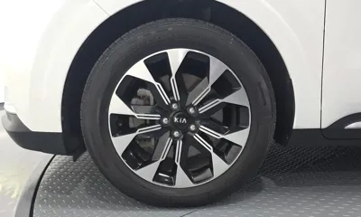 Kia Canival 2021, 67802 км, за 19627.15 USD