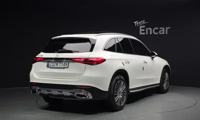 Mercedes-Benz GLC-Class 2025, 8561 км, за 59078.38 USD - фото 2