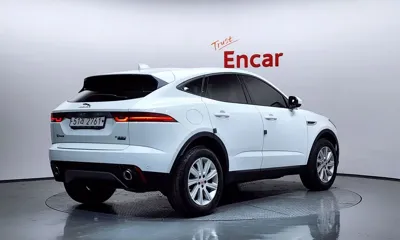 Jaguar E-Pace 2018, 60354 км, за 8925.09 USD