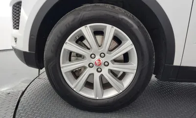 Jaguar E-Pace 2018, 60354 км, за 8925.09 USD
