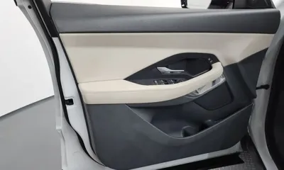 Jaguar E-Pace 2018, 60354 км, за 8925.09 USD - фото 24