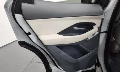 Jaguar E-Pace 2018, 60354 км, за 8925.09 USD - фото 25