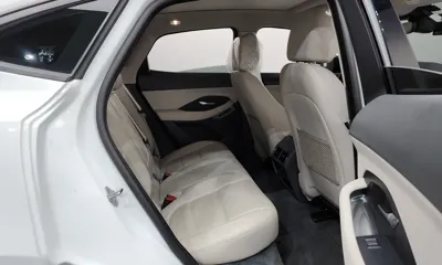 Jaguar E-Pace 2018, 60354 км, за 8925.09 USD - фото 26