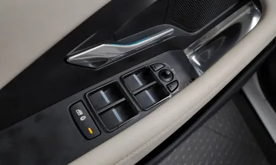 Jaguar E-Pace 2018, 60354 км, за 8925.09 USD - фото 33