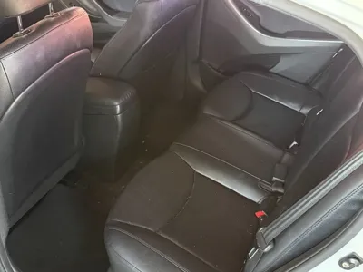 Hyundai Avante 2013, 129790 км, за 1772.35 USD - фото 8