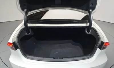 Hyundai Grandeur 2022, 36237 км, за 15960.92 USD - фото 20