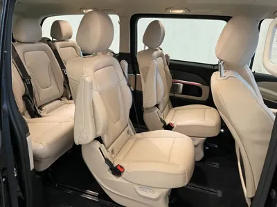 Mercedes-Benz V-Class 2025, 19 км, за 113128.15 USD - фото 10