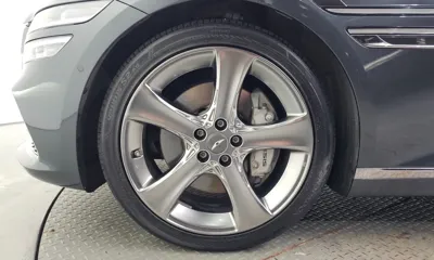 Genesis G80 2021, 63944 км, за 22311.93 USD