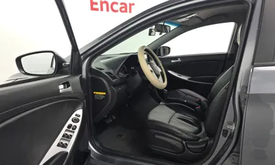 Hyundai Accent 2014, 150579 км, за 2083.74 USD - фото 10