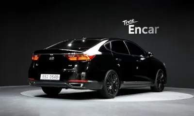 Kia K7 2016, 155750 км, за 5953.54 USD
