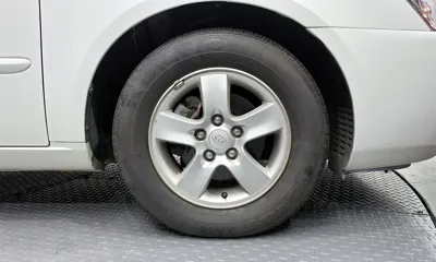 Kia Lotze 2006, 80173 км, за 1837.99 USD