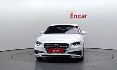 Hyundai Grandeur 2017, 190446 км, за 7296.42 USD