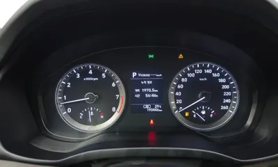 Hyundai Grandeur 2017, 190446 км, за 7296.42 USD - фото 8