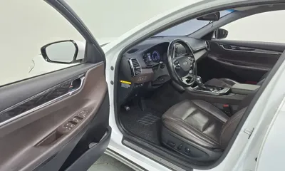 Hyundai Grandeur 2017, 190446 км, за 7296.42 USD - фото 10