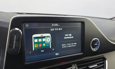 Hyundai Grandeur 2017, 190446 км, за 7296.42 USD - фото 14