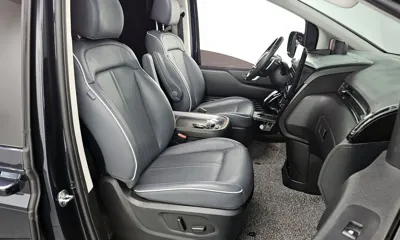 Hyundai Staria 2025, 59102 км, за 23565.71 USD - фото 10