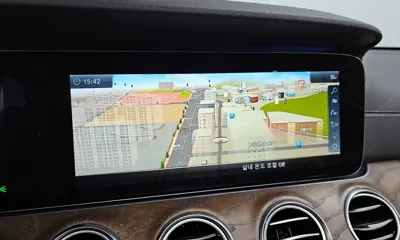 Mercedes-Benz E-Class 2018, 123691 км, за 15032.17 USD - фото 14