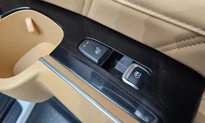 Kia Sorento 2022, 104073 км, за 17067.09 USD - фото 37